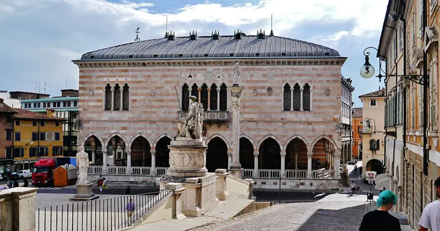 Udine, pari opportunità al centro del Consiglio comunale: online la relazione annuale