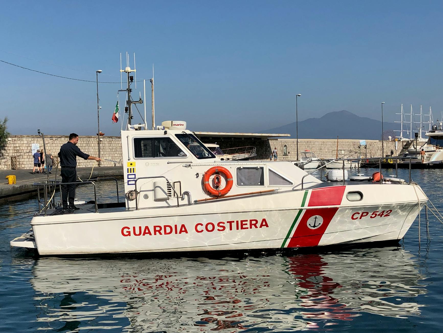 Trieste, cittadinanza onoraria alla Guardia Costiera