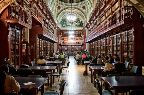 Trieste, concorso per creare i segnalibri delle biblioteche