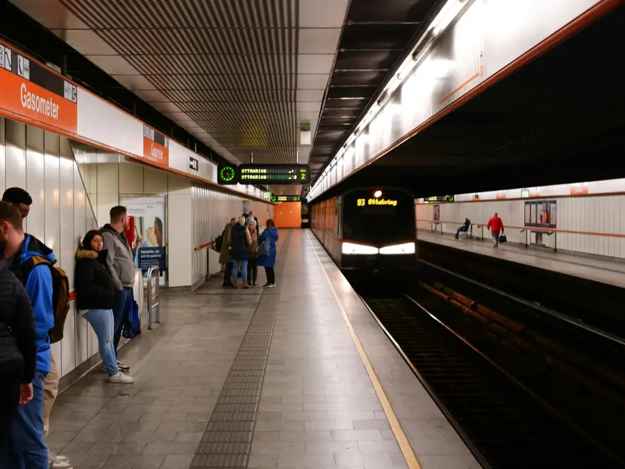 Tornano i cartelli trilingui sulla linea Udine-Cividale: segnale di tutela linguistica e identità territoriale