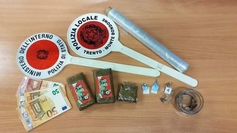 Ferrara, arrestato per spaccio dopo la segnalazione di un residente